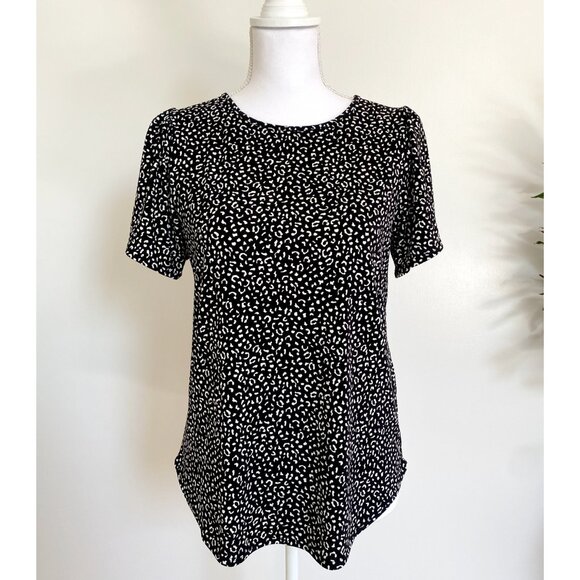 🐆 Leopard Print Tee - Fierce & Fabulous 🐆 - Picture 3 of 8